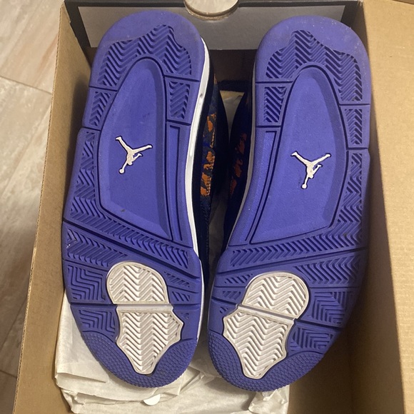 Air jordan 4 retro se grade school - Picture 3 of 4